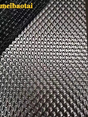Silver Polish Embossed Stainless Steel Sheet Four Feet