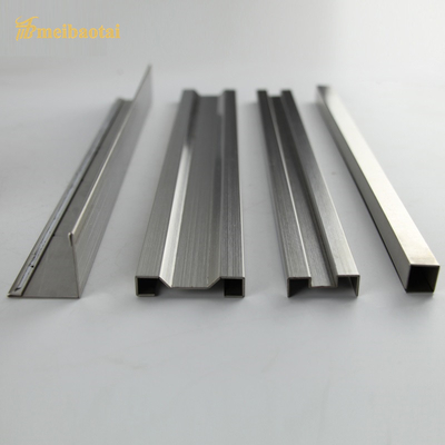 Irregular Shaped Grade 304 Stainless Steel Tile Trim Decorate Wall Edge 3048mm Length