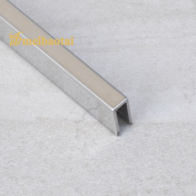 Mirror Stainless Steel Round Edge Tile Trim U6 X 2438mm 200HV Hardness