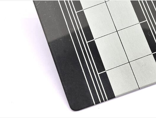 Лист из нержавеющей стали 201 класса с пленкой из ПВХ 70 микронов и размером 1219х3048 мм для декоративных применений